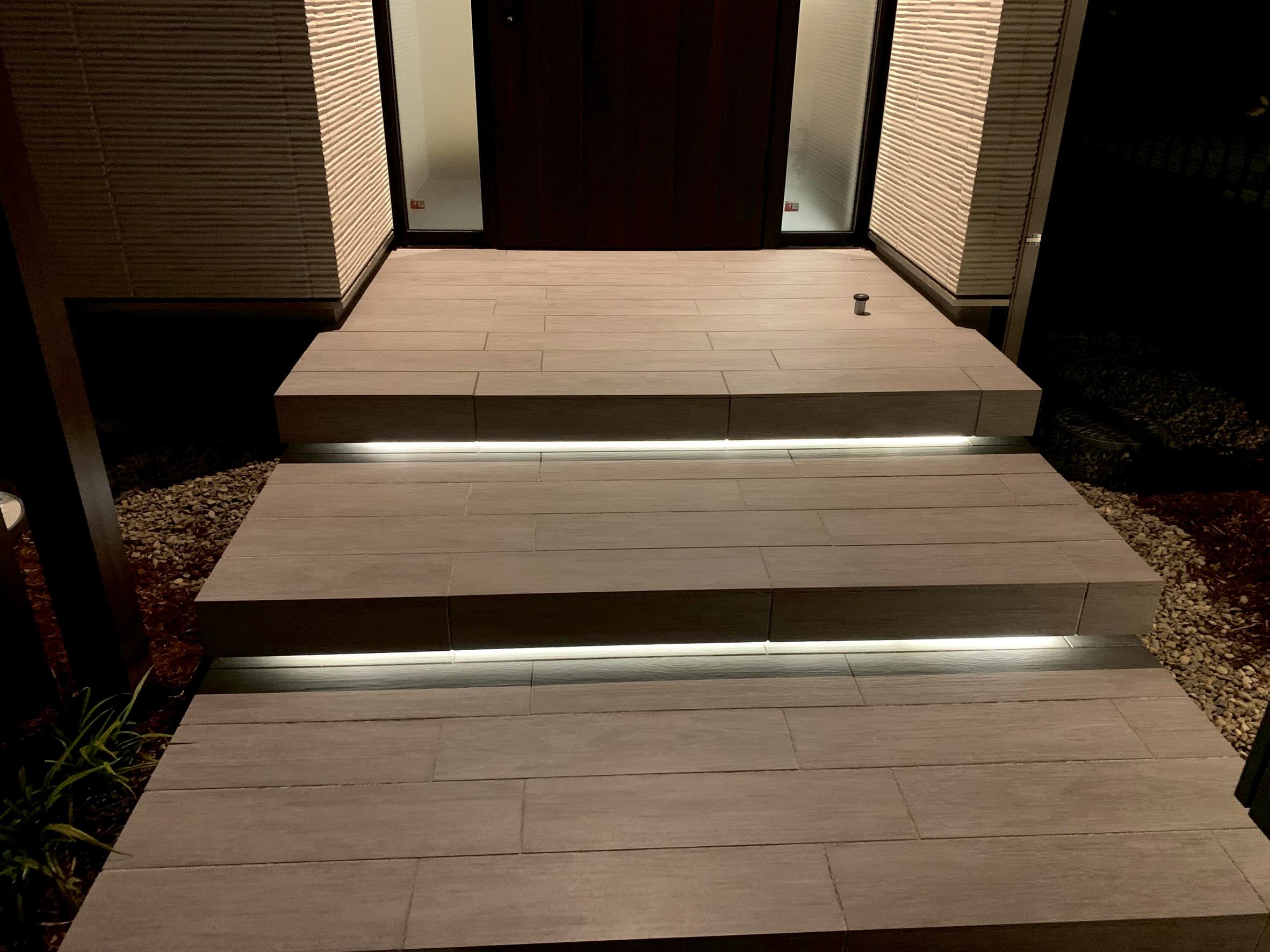 階段照明設置工事